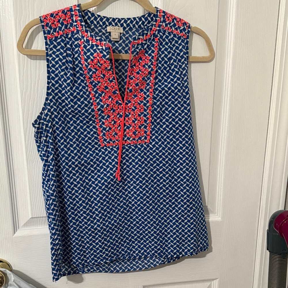 LOFT Blue and Red Patterned Sleeveless Blouse